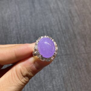 Natural Burmese Jade Ring in 18k White Gold with Diamond